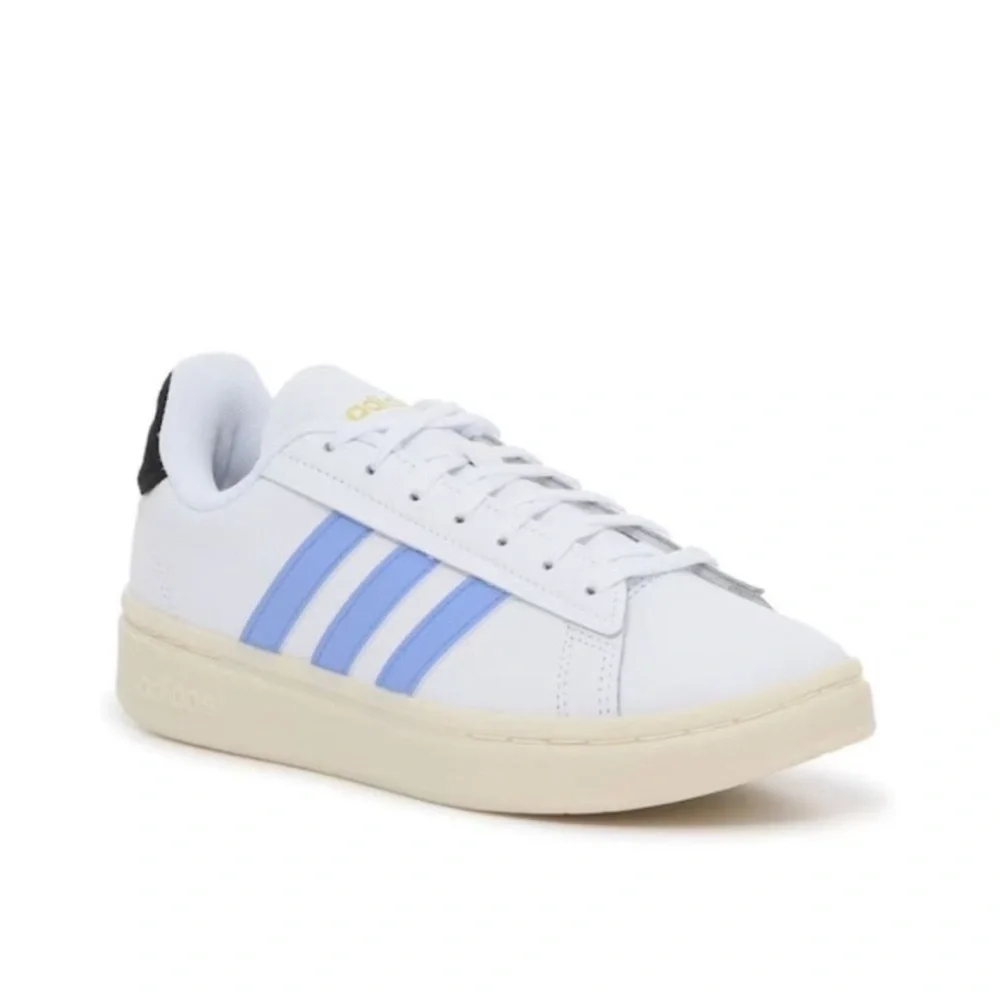 Womens Grand Court Alpha Adidas Sneakers